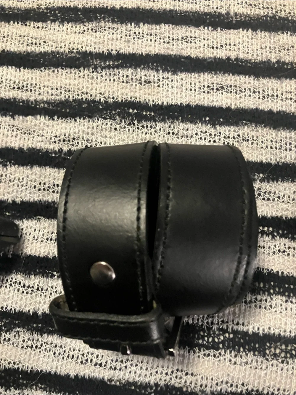Dickies black thick leather belt with stainless steal buckle, W36/38